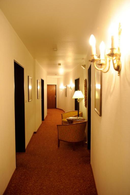 Hotel Silberhorn Erlangen Kültér fotó